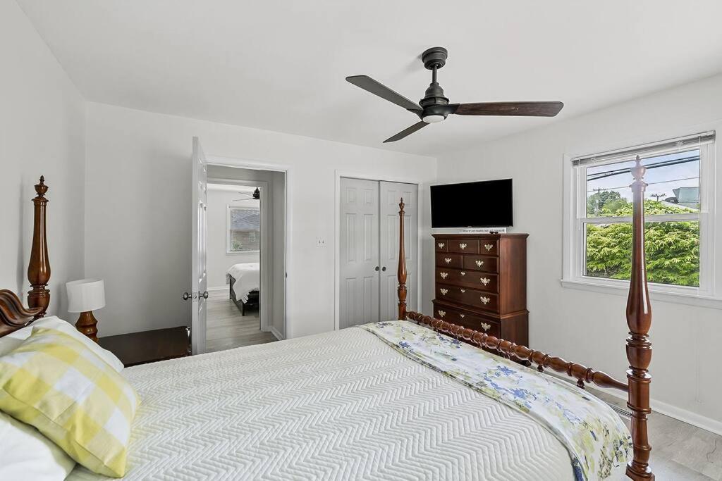Lake Home, Dock, Fire Pit, Hot Tub, Game Room, Etc Winchester Bagian luar foto